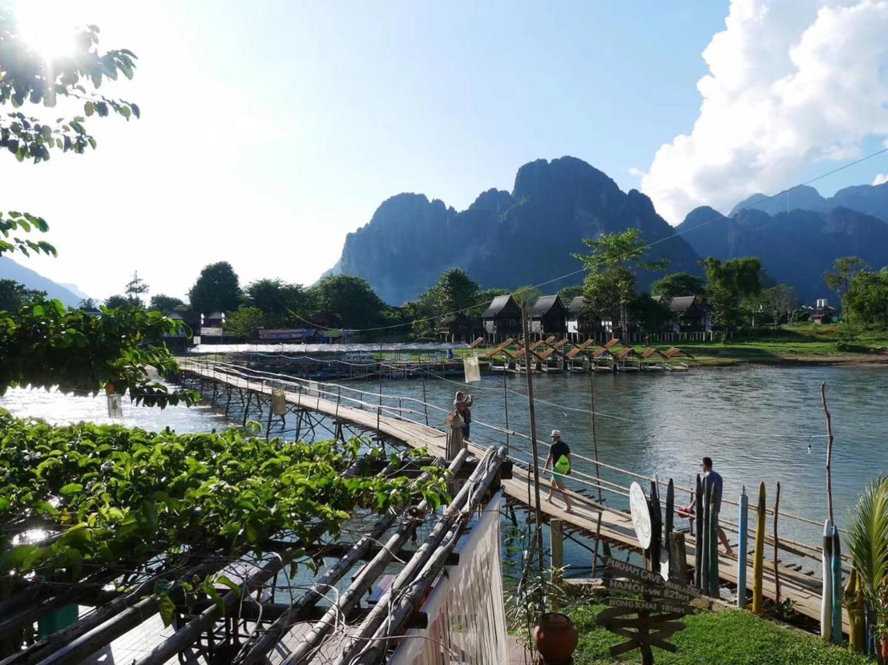 Cliff View Bungalows 방 비엥 외부 사진